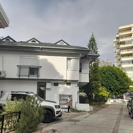 Apartman Close To The Sea In The Of